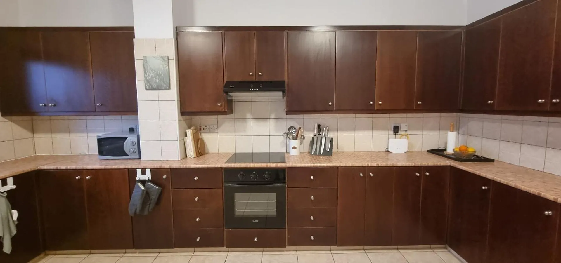 The Cozy Home Stay In Larnaca Appartamento